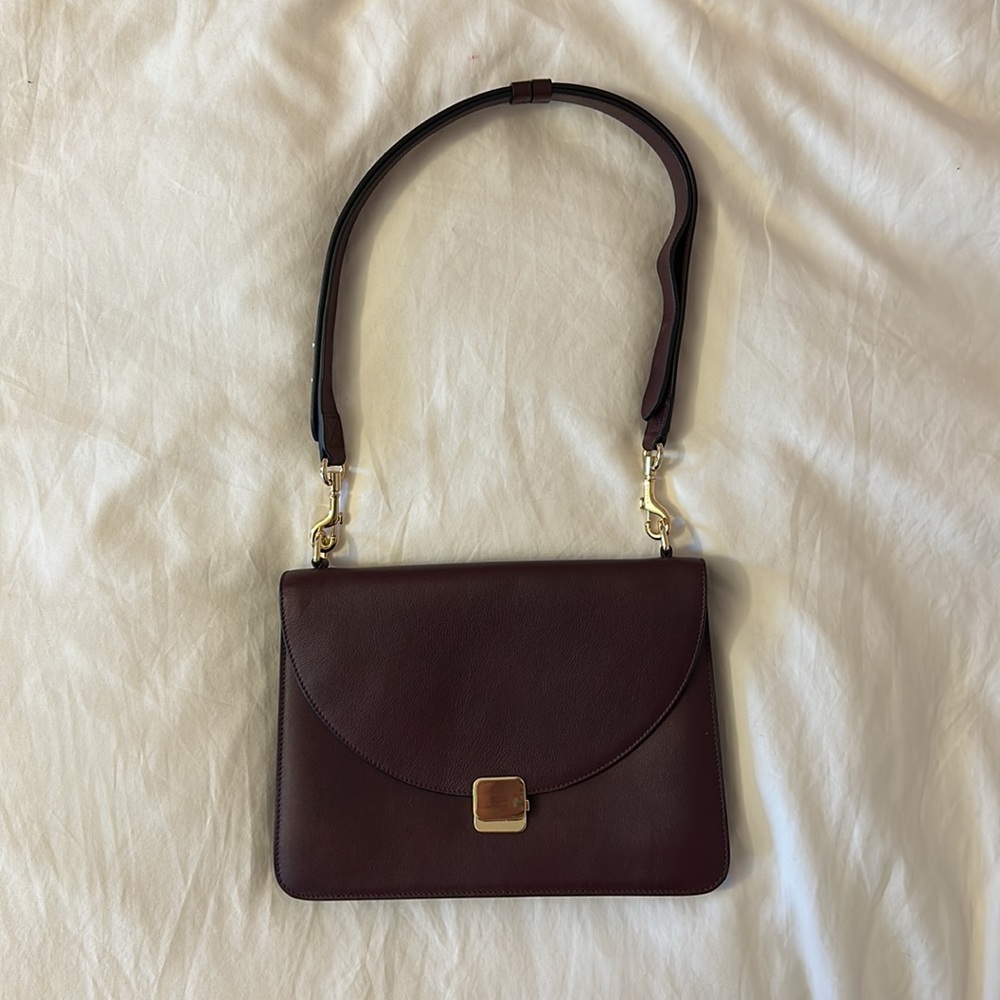 Cuyana Leather Crossbody Bag in Oxblood with Trifold - Excellent Like New